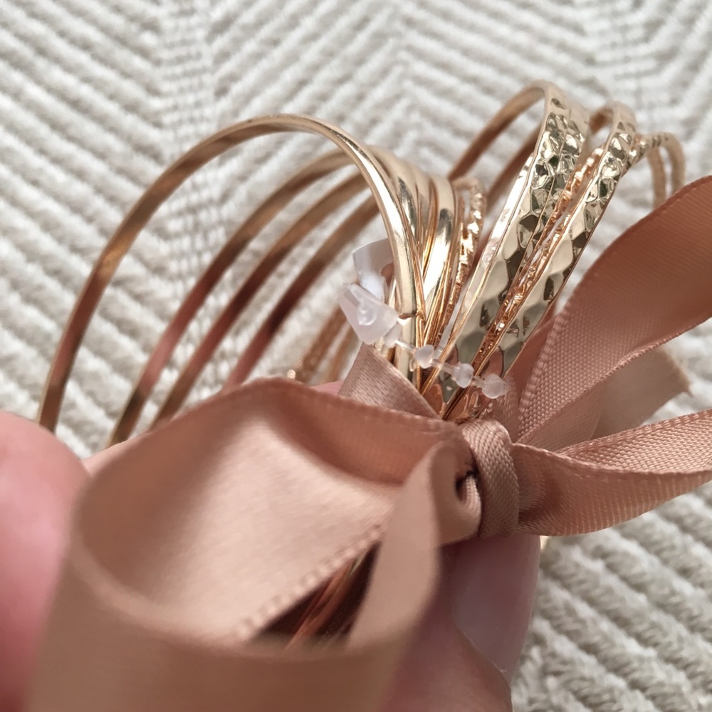 Golden bangle set - Picture 4 of 4